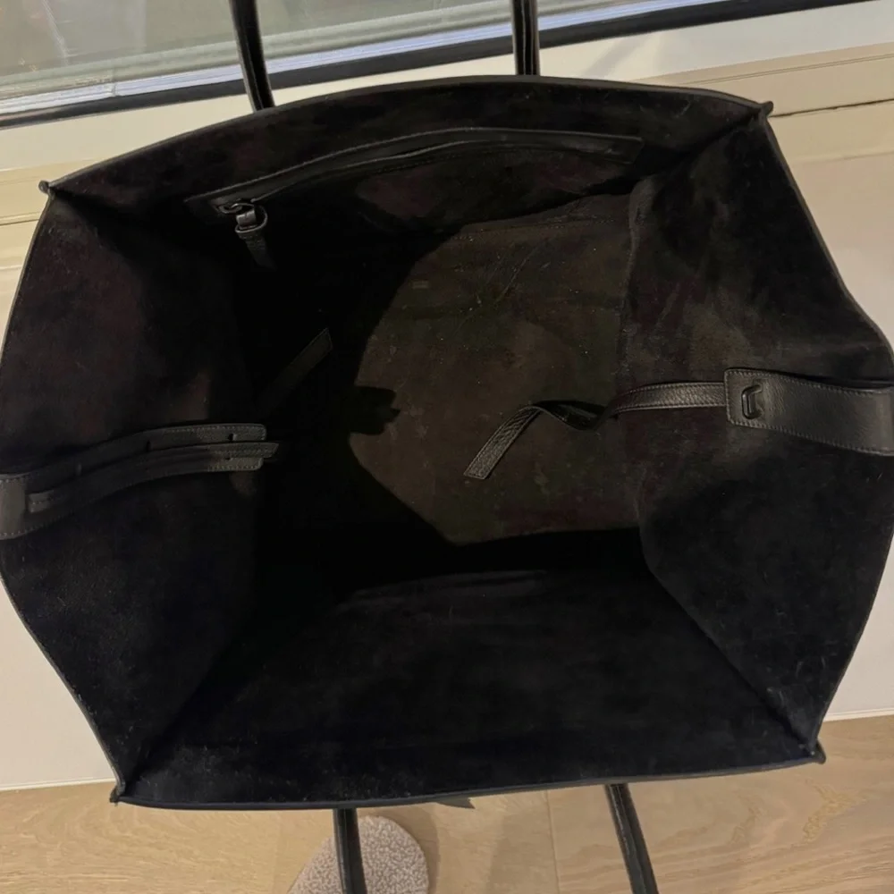 Celine Phantom Luggage Tote Black Leather Large Handbag - Picture 4 of 4